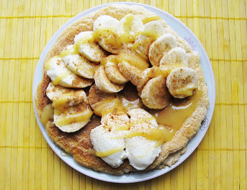 Omlet z bananami i miodem