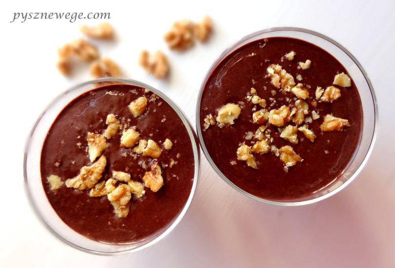 Czekoladowy pudding chia z miodem