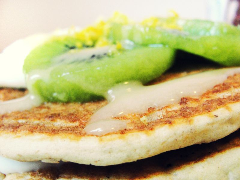 Pancakes cytrynowe z miodem